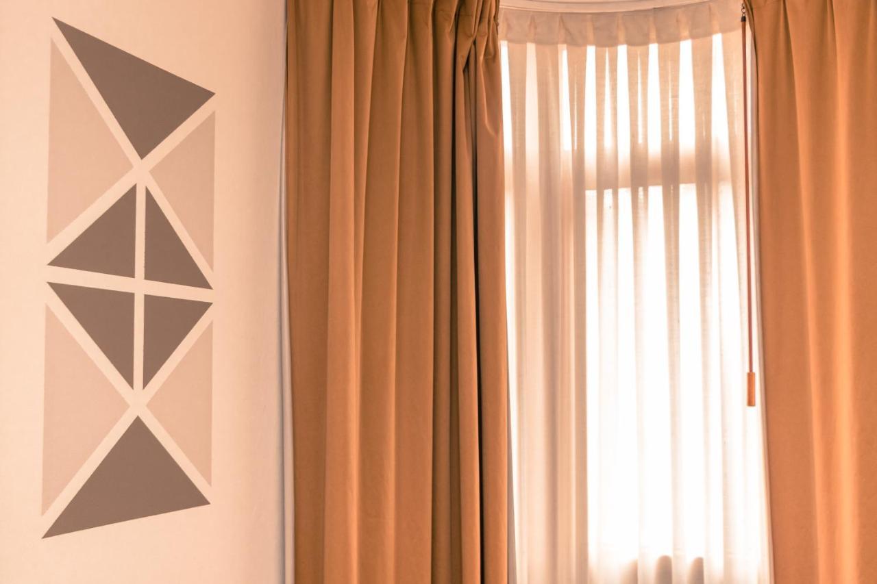 Hotel Plaza Onís Eksteriør billede